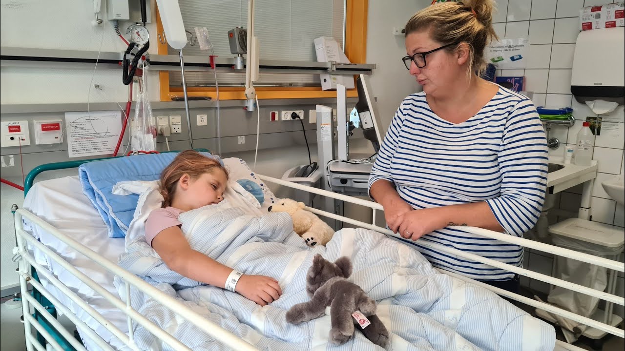 Vi frygtede vores barnebarn Hollie havde en hjernetumor 😭