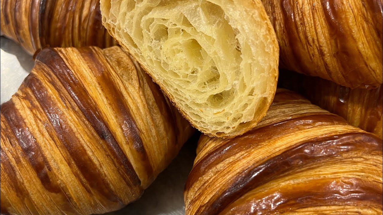 How to make croissant at home like a pro the whole process #croissant #pastry #dough #recipe #yummy 