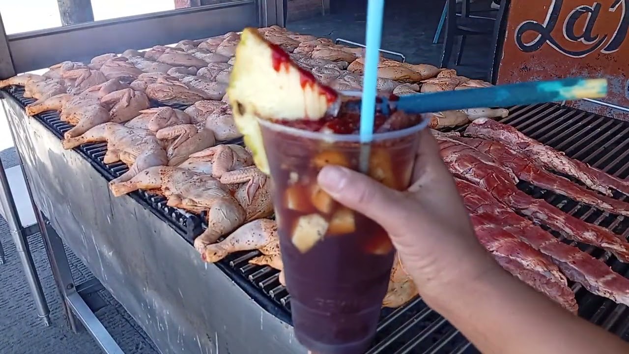 Como asar pollo al carbón, trucos para que no se pegue en la parrilla
