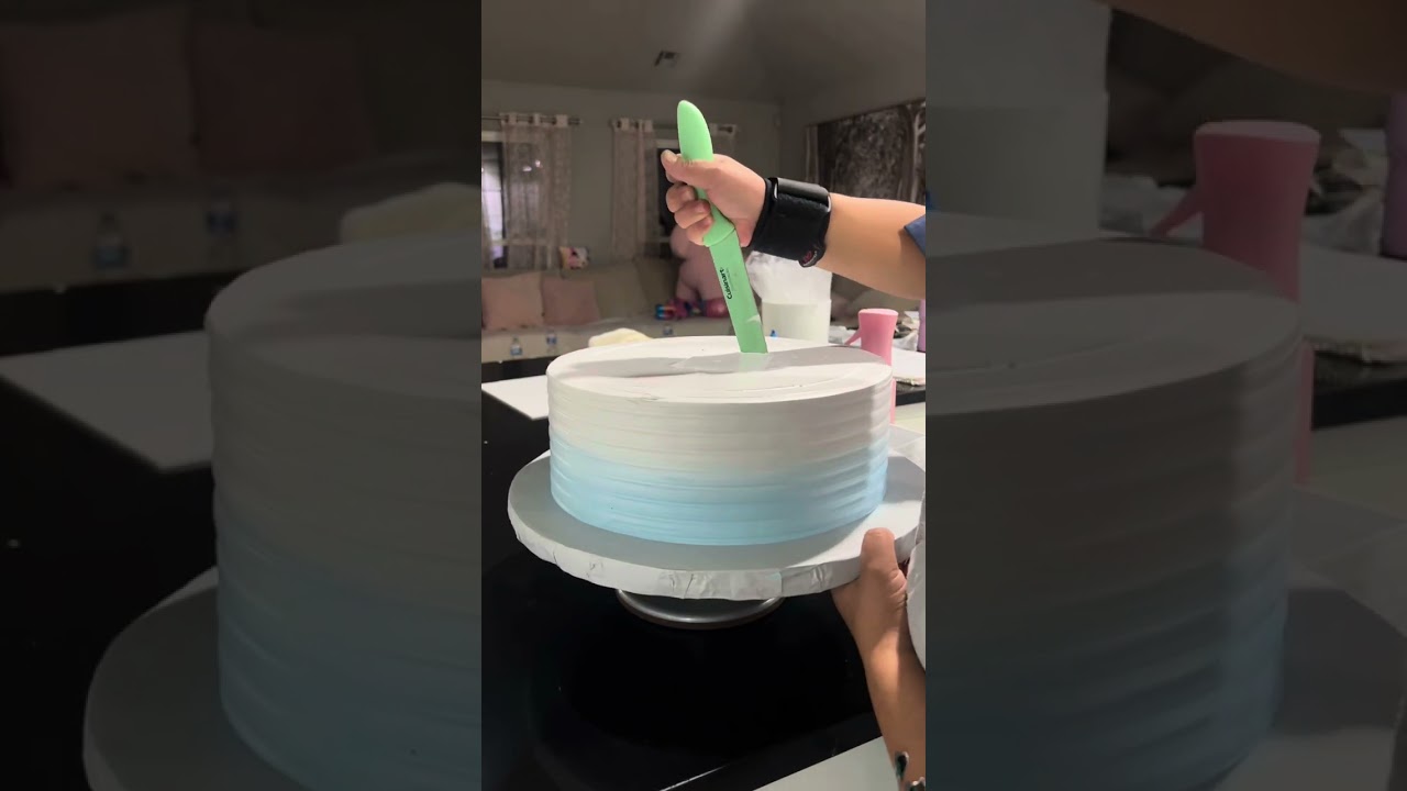 Pastel para bautizo 100 porciones 3 pisos 