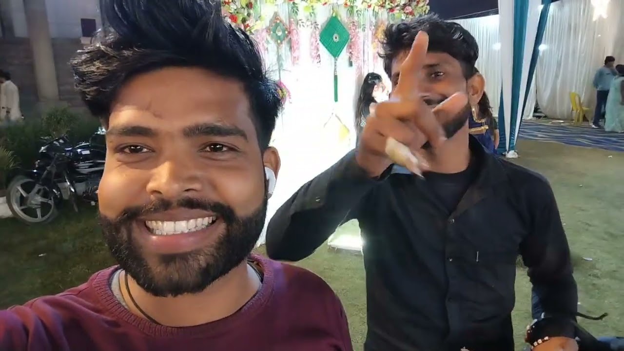 Hello guys Aaj ham shaadi mein gaye the