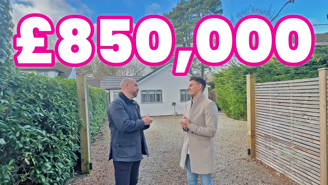 Touring a renovated detached bungalow in Finchampstead Wokingham