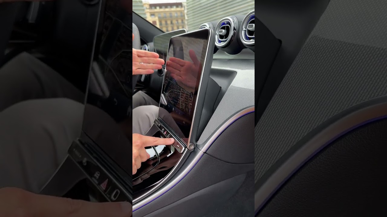 The Tilting Screen in the New 2024 Mercedes CLE Coupe 😎 #shorts