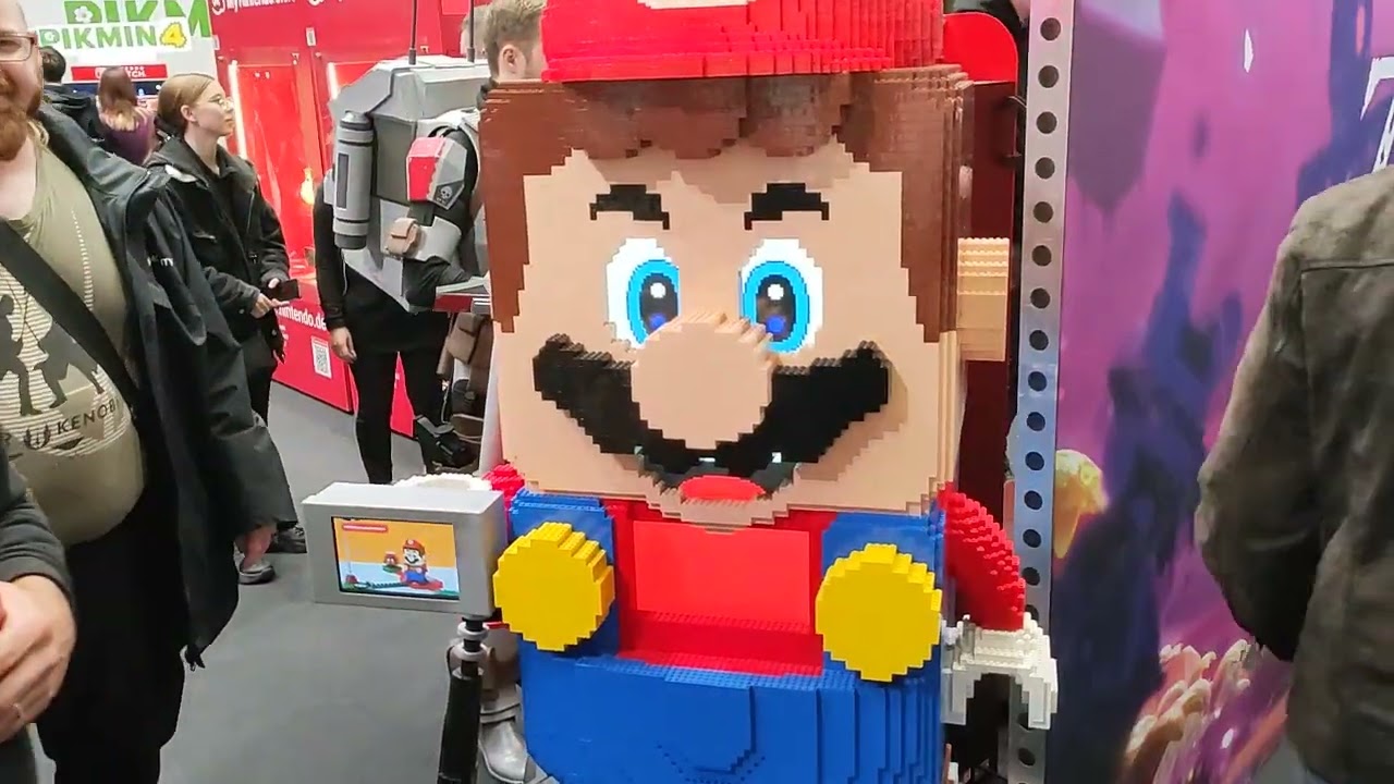 LEGO Nintendo Super Mario Megafig Polariscon 2024