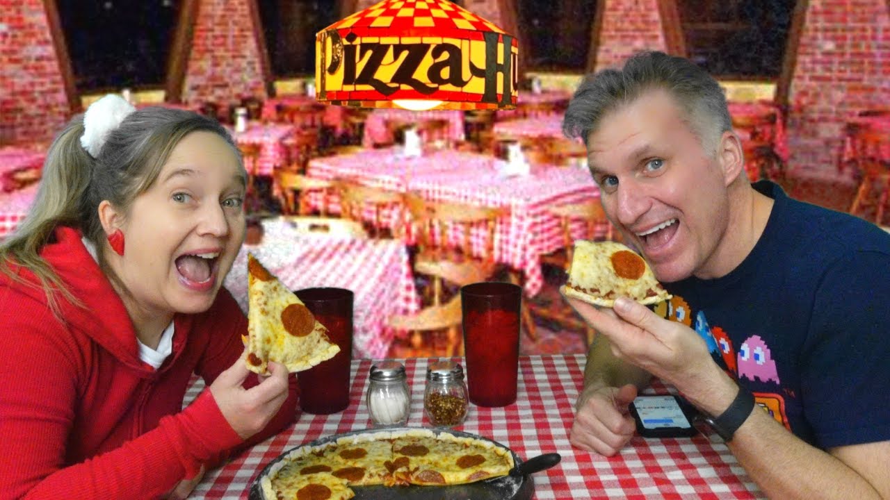 Pizza Hut Original Sauce Recipe 🍕 Old School Pizza Hut at home!