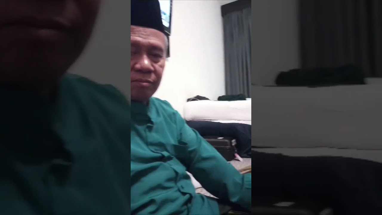 bp KH Sholihun  beserta kyai Chamilin Muhsin di tanah suci
