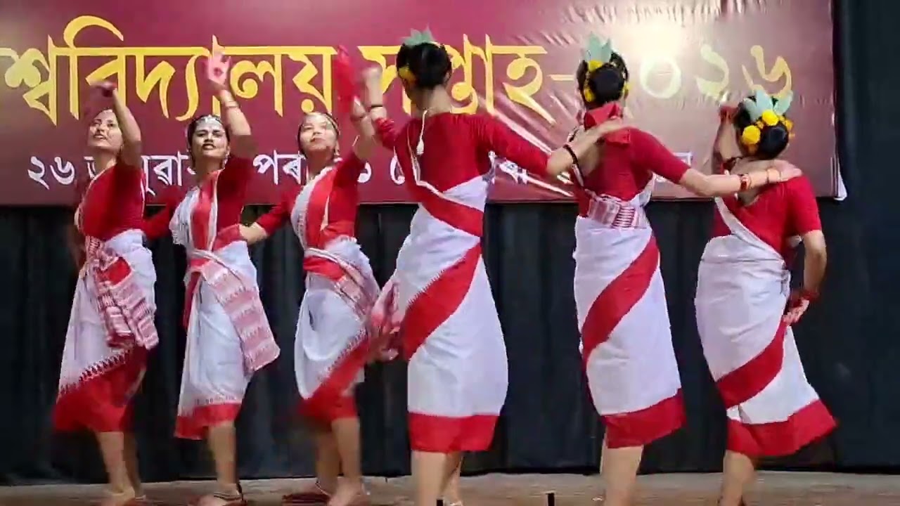 Jhumur dance performed by the Department of History, Sibsagar University.