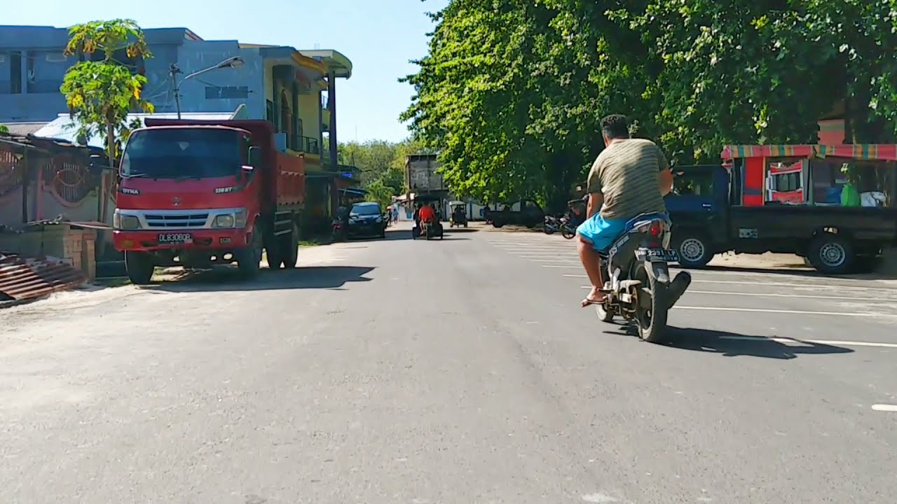Jalan-Jalan di Kota Melonguane Talaud
