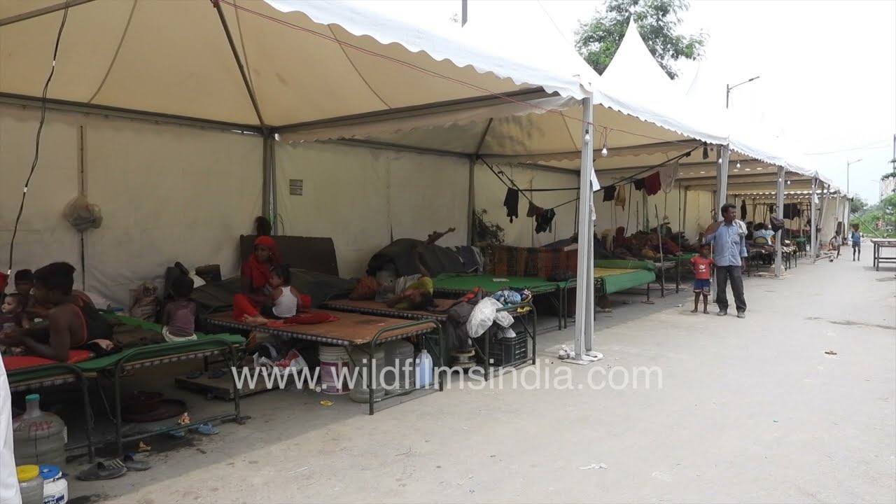Flood-displaced families take shelter in temporary relief camps in Delhi