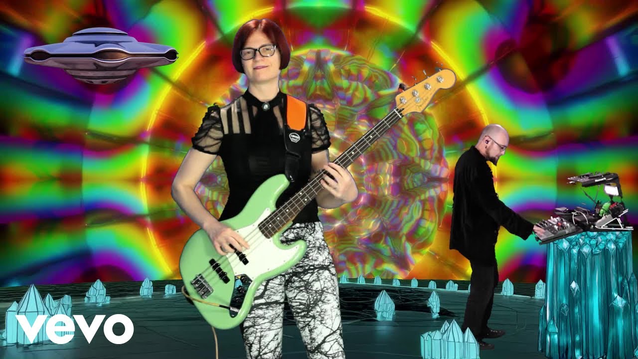 Alien Life Frequency - Graviton Shielding (Official Music Video)