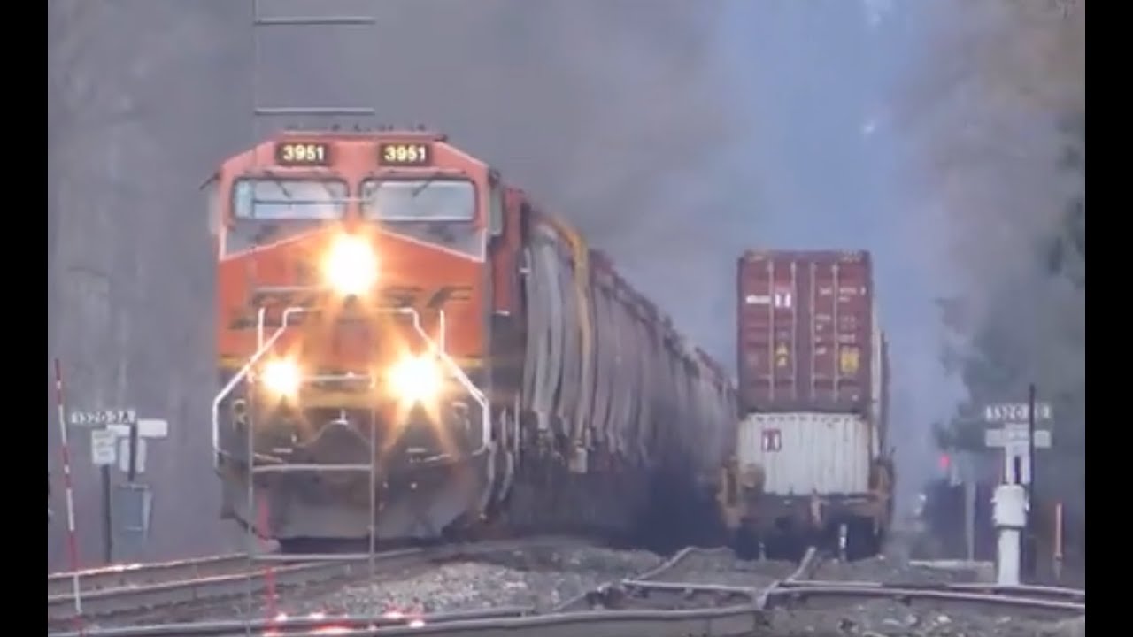 Grain Trains, a Manifest and a Stack Train Meets a Grain Train 4K