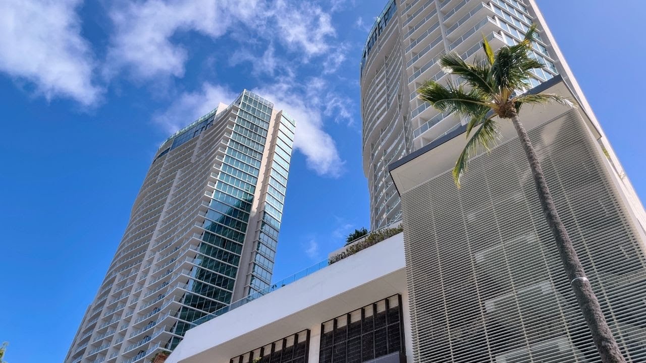 Ritz Carlton Waikiki | Amazing Luxury in Hawaii, Room & Property Review