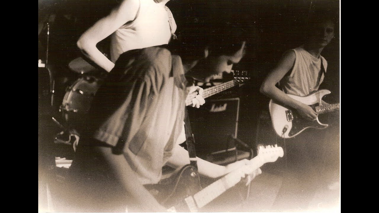 The Imaginary Diseases - Live at Simplon (1987 03 21) - 04 Water In My Brain (Fish In My Head)