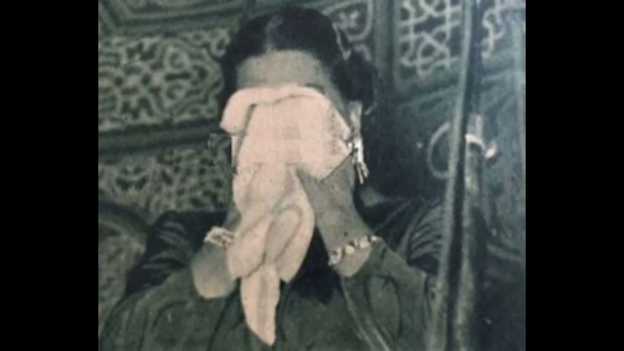 ام كلثوم / ان مر عالخاطر ذكراه تنزل من الوجد دموعي