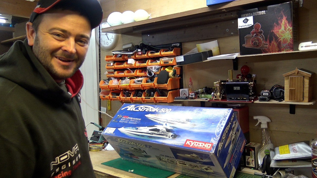 Brand New 20 Year Old NITRO POWERED Boat From JAPAN Starts For The FIRST TIME!!