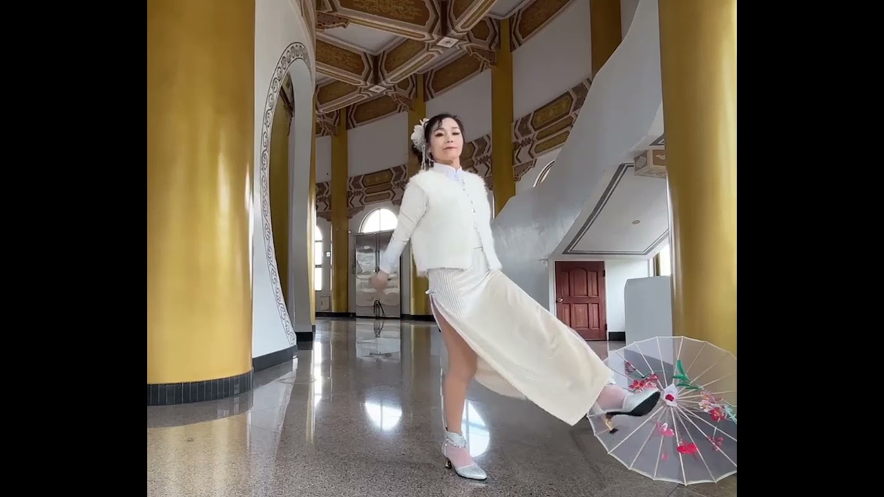 天際旗袍舞