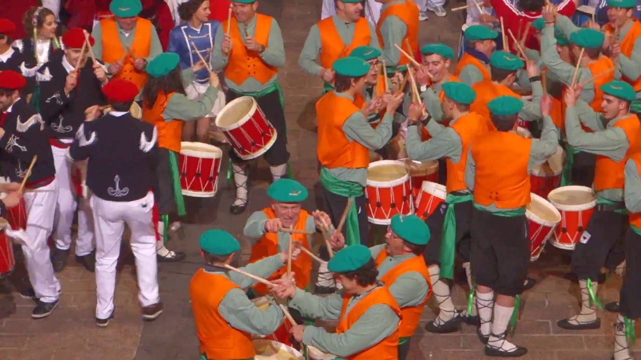 Azpeitiko danborrada, Idiarena