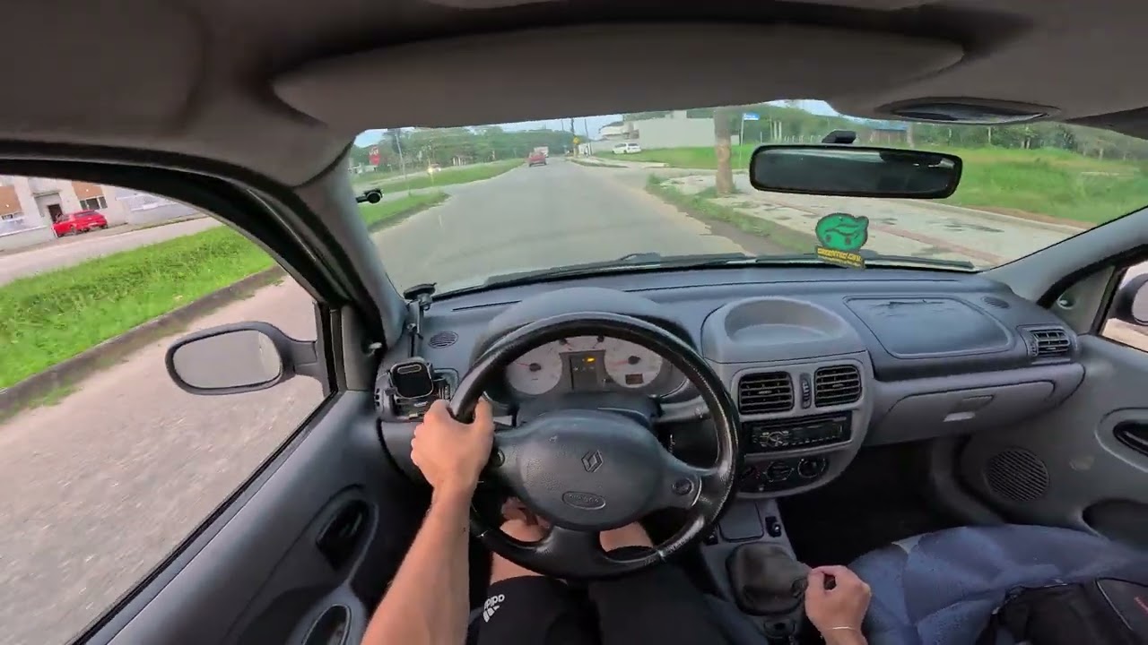 Role de clio 1.0 8v.
