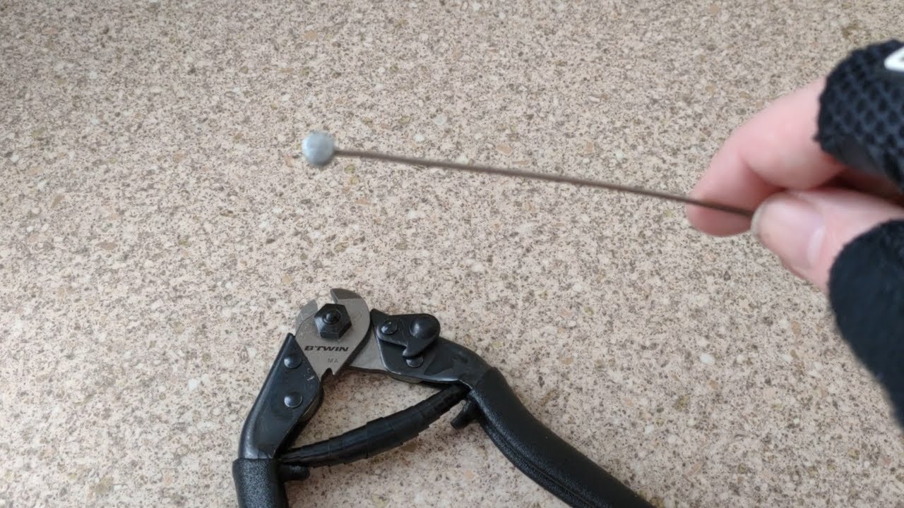 DECATHLON CUTTERS vs BRAKE CABLE