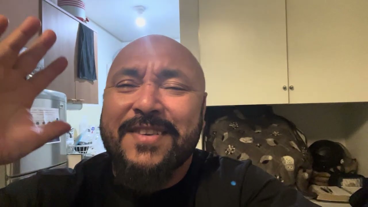 Primeiro video do canal Social Japão. Começando aqui, a minha história 