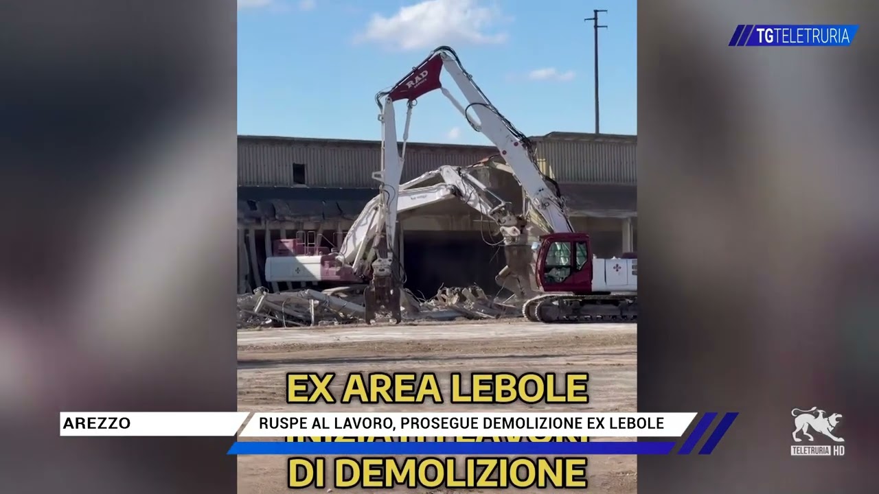 Ruspe al lavoro, prosegue demolizione ex Lebole