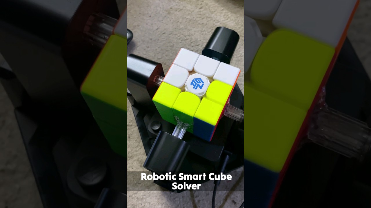 cool robotic rubik's cube solver 😎 #shorts