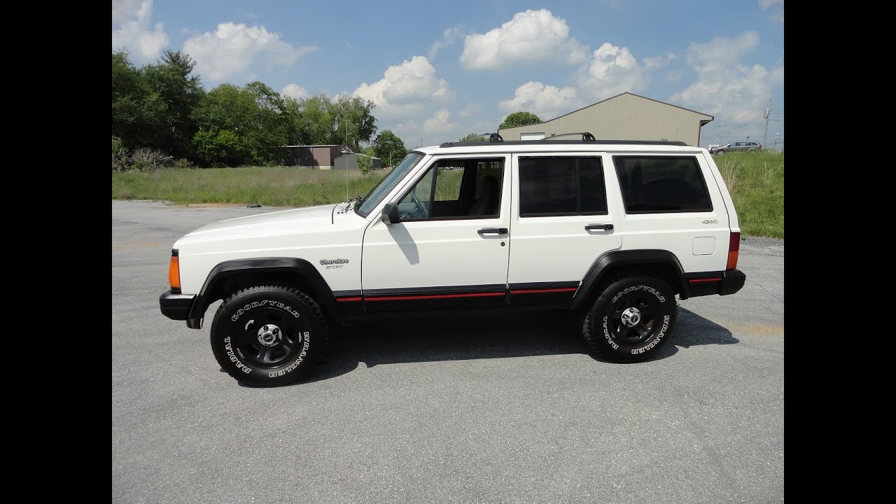 1996 Jeep Cherokee Sport 4.0L Inline 6 Automatic 4x4 - Tour Walk Around, Engine, Start up