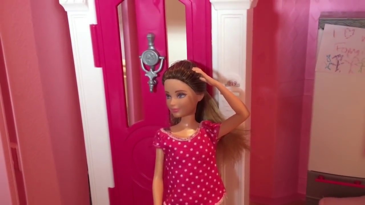 Barbie- Slumber Party!