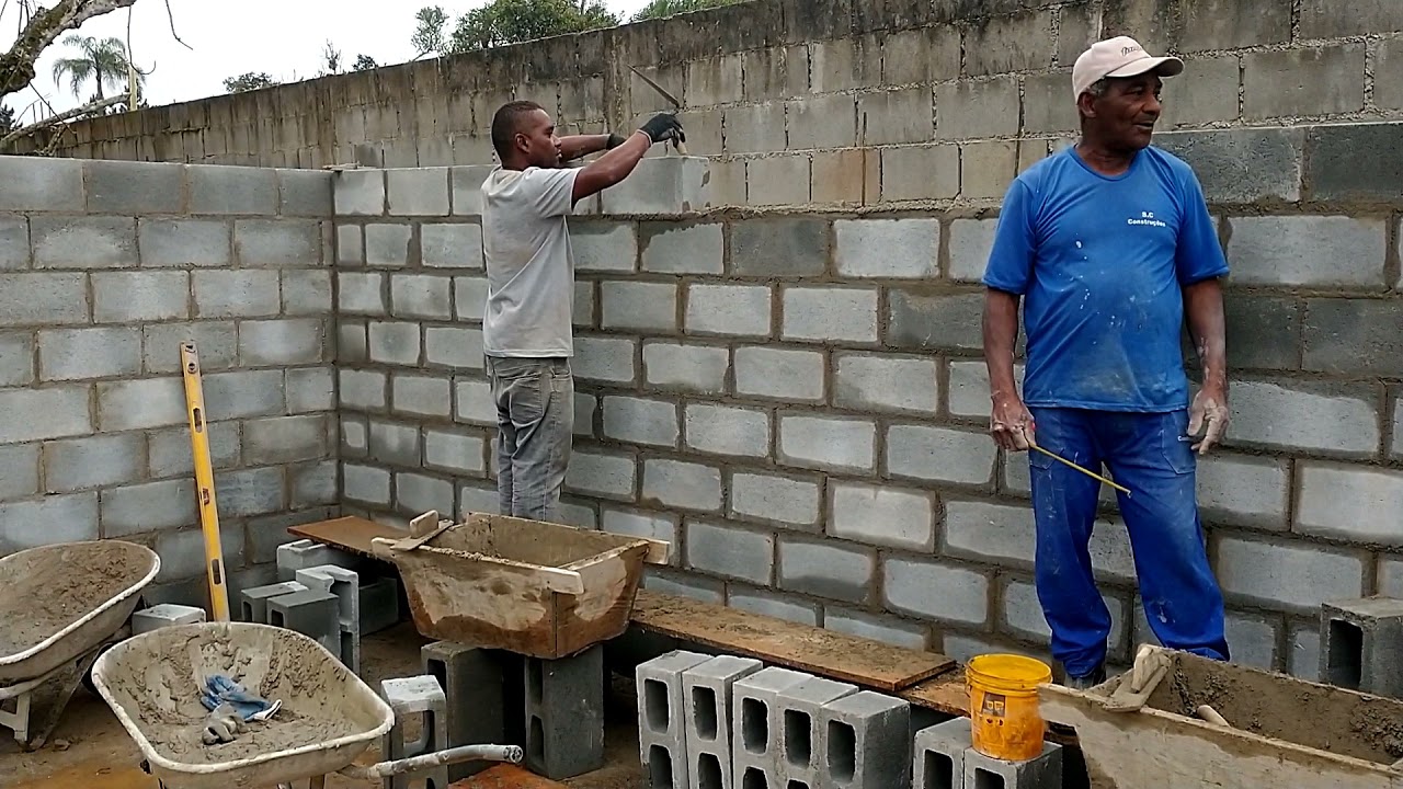 GALPÃO EM BLOCO ESTRUTURAL - ANTÔNIO MATOS CONSTRUINDO