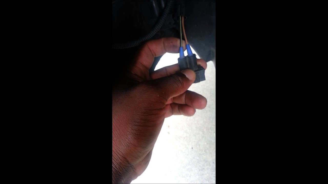2004 Volkswagen Jetta horn replacement
