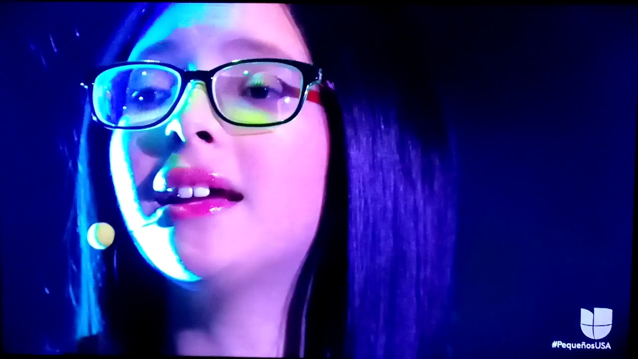 Taisa cantando I Will Always Love You en Pequeños Gigantes USA 2019