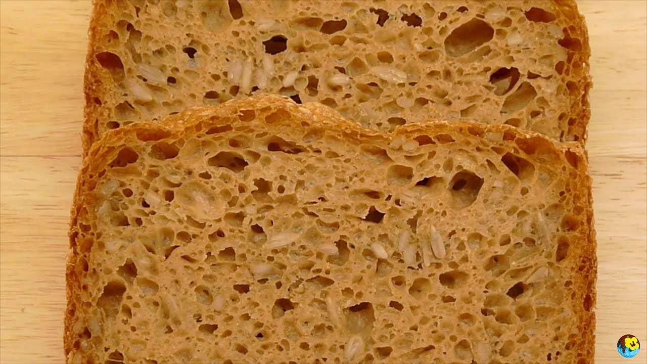 Chléb z domácí pekárny