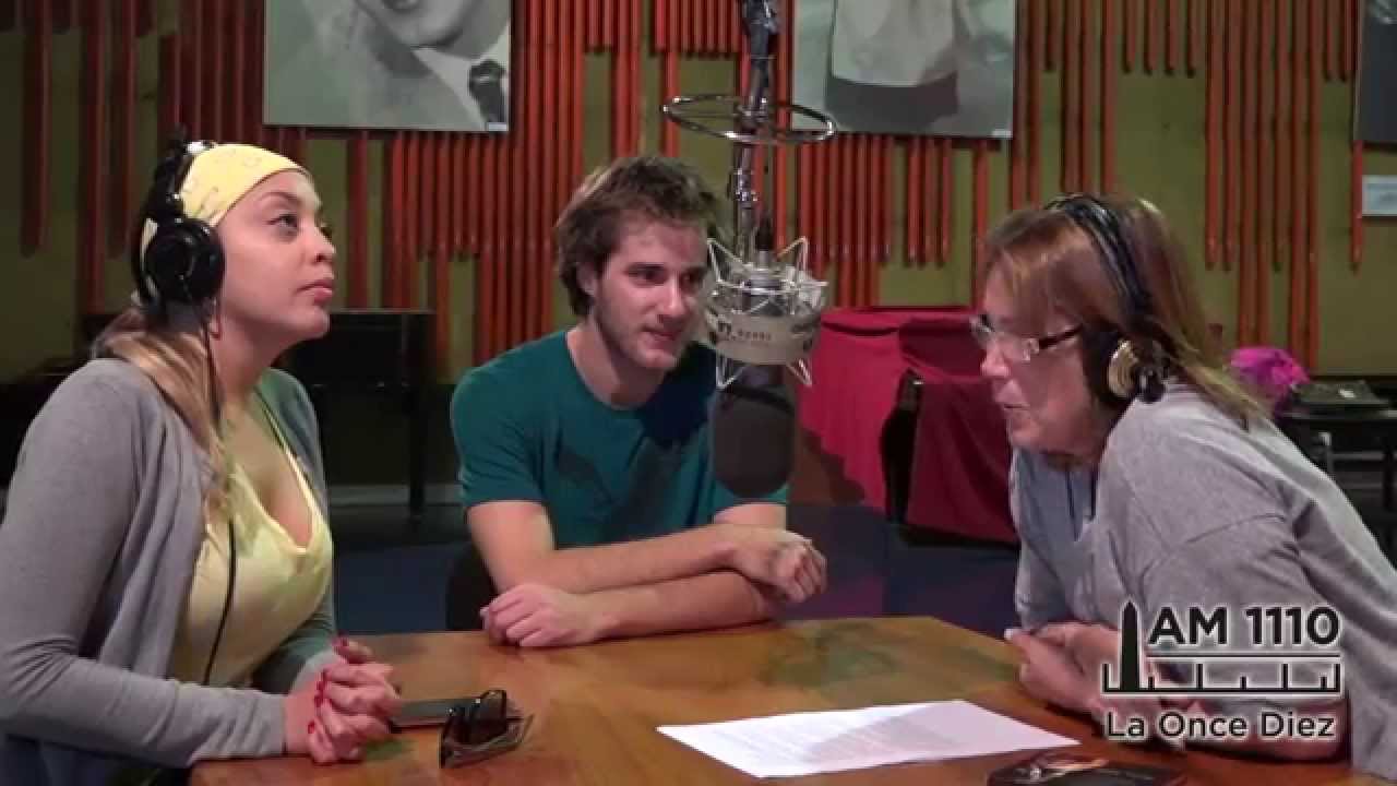 Marta Betoldi con Idania Valdes en Recalculando