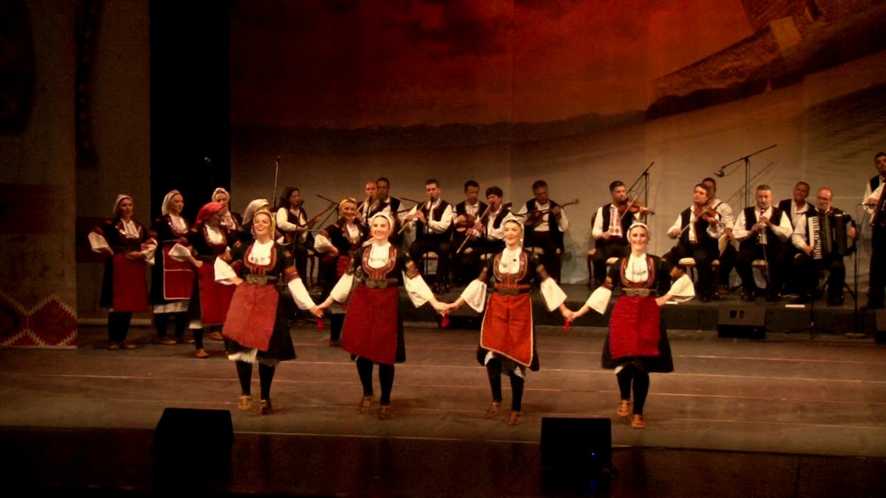 FRAGMENT TANEC VELIGDENSKI   NA MEGDAN