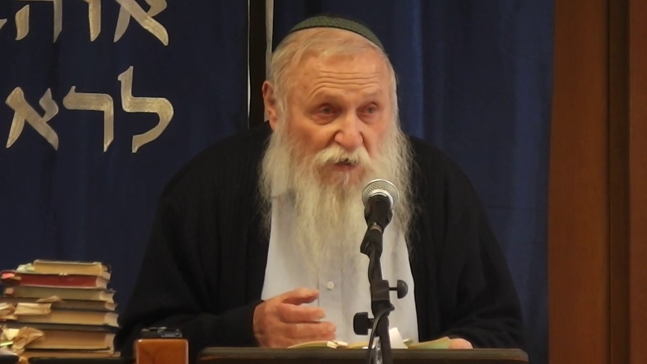 לדמותו של הרב חרל