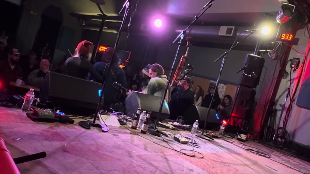 Bend in the Road- East Nash Grass live @sghrevival (acoustic encore)