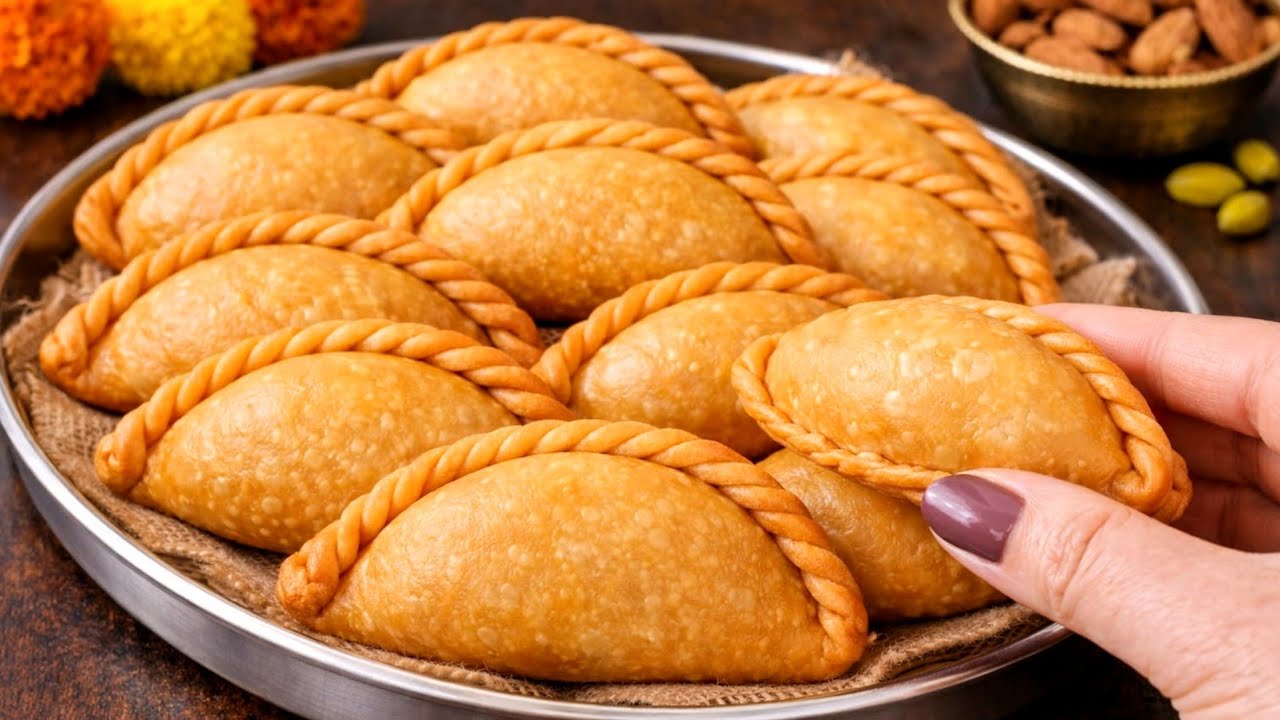 मावा फेल ! 😱 बिना मावा की सूजी गुजिया इतनी खस्ता की सब पूछेंगे रेसिपी | Secret Trick | Gujiya Recipe