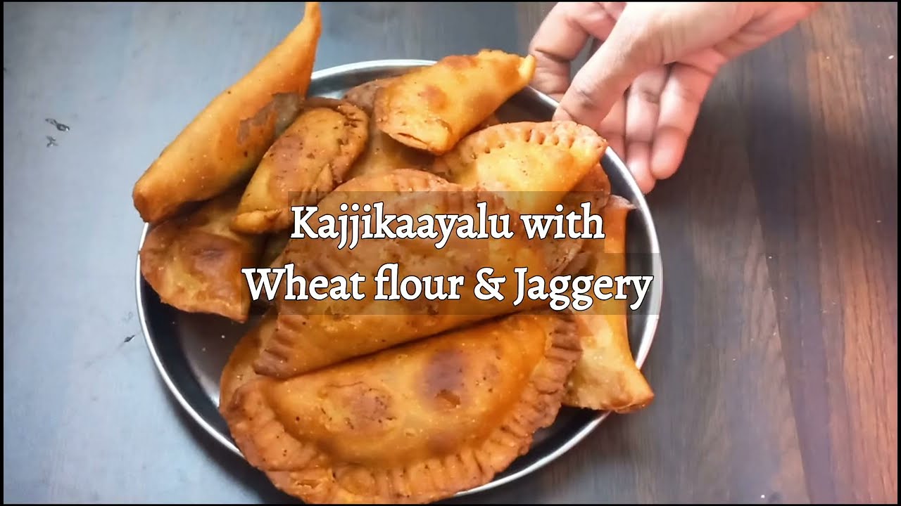 గోధుమపిండితో  కొబ్బరి, బెల్లం వేసిన క్రిస్పీ కాజ్జికాయలు l kajjikaayalu