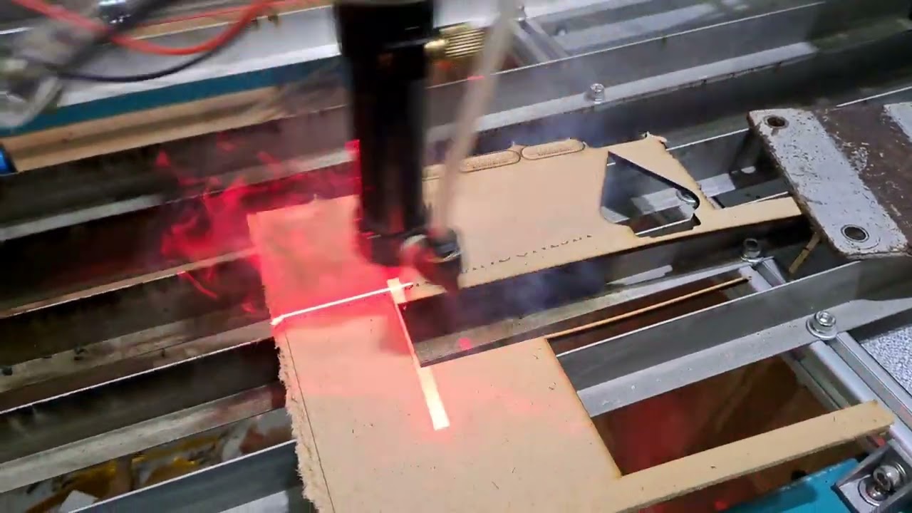 tutorial grafir dan cutting dengan software lightburn