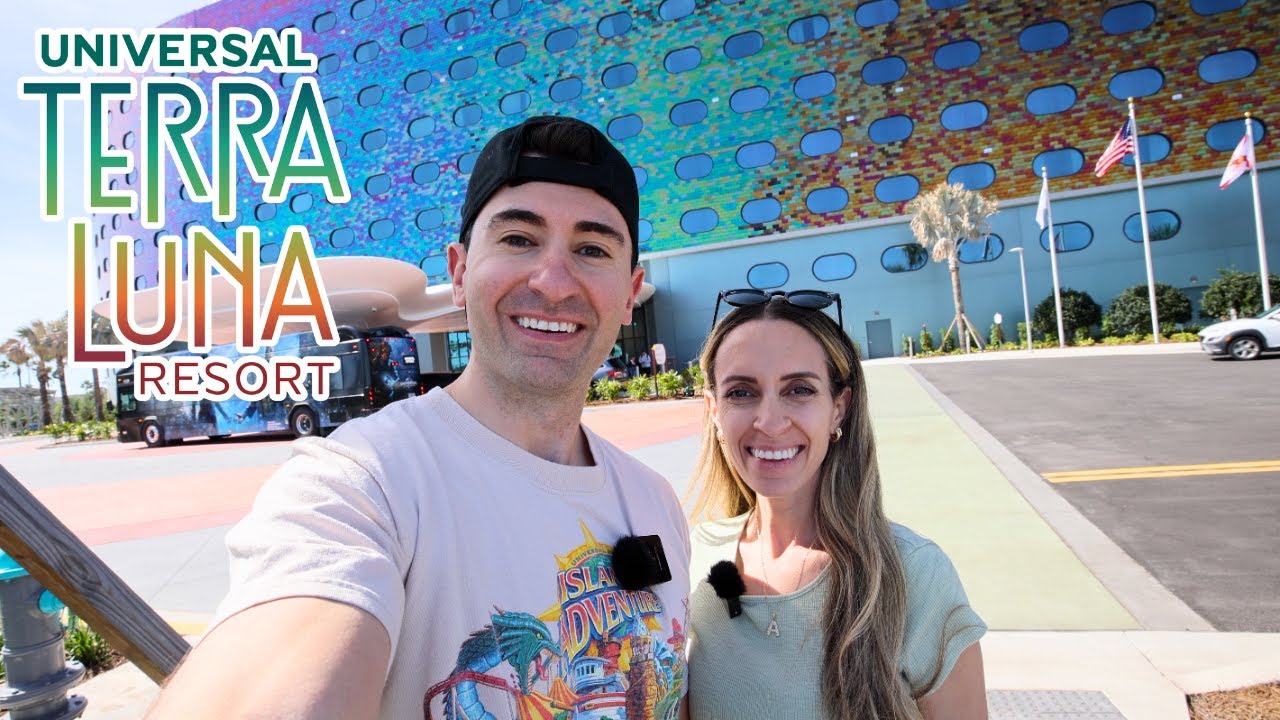 Staying at Universal Terra Luna Resort!  🚀 Review of Epic Universe's New Hotel