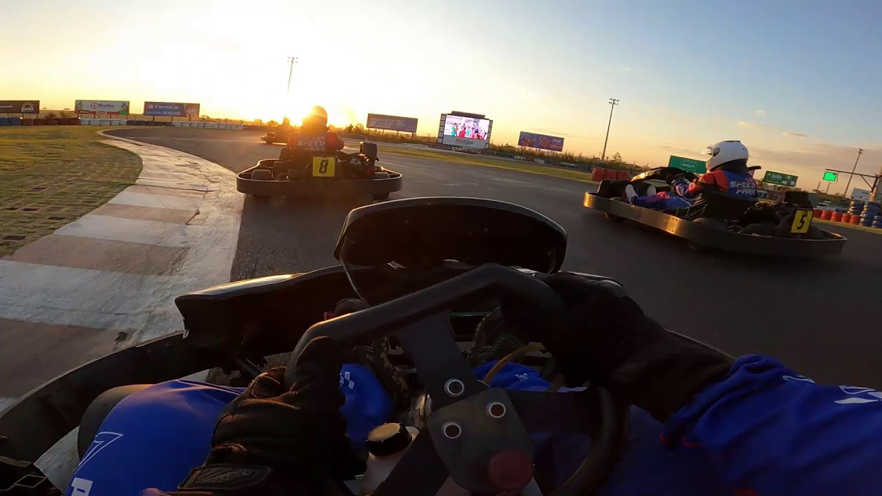 Corrida de Kart rental Speed Park (Baile em Birigui)