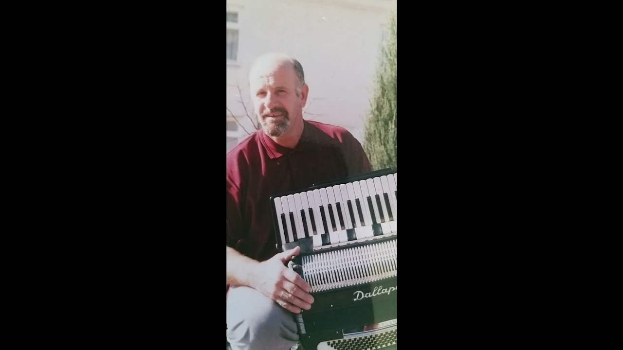 Nezir Muratović (BEGE) Ovu pjesmu ona čuti neće