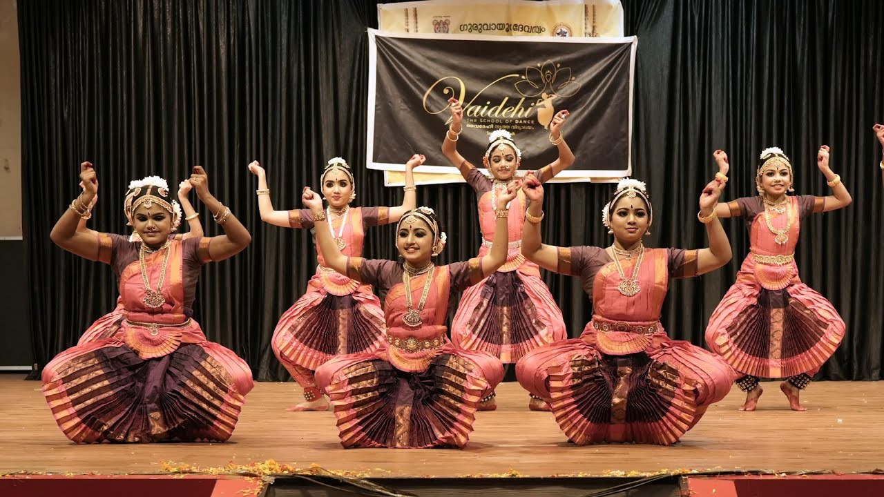 DurgaLakshmi saraswathi , @ Guruvayur Temple, Vaidehi Nritha Vidyalayam