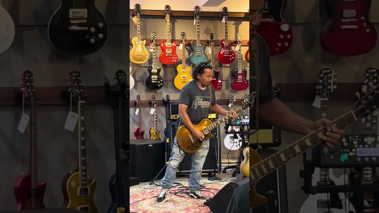 Cella Kotak Guitar Clinic Open Minded Gibson Bali