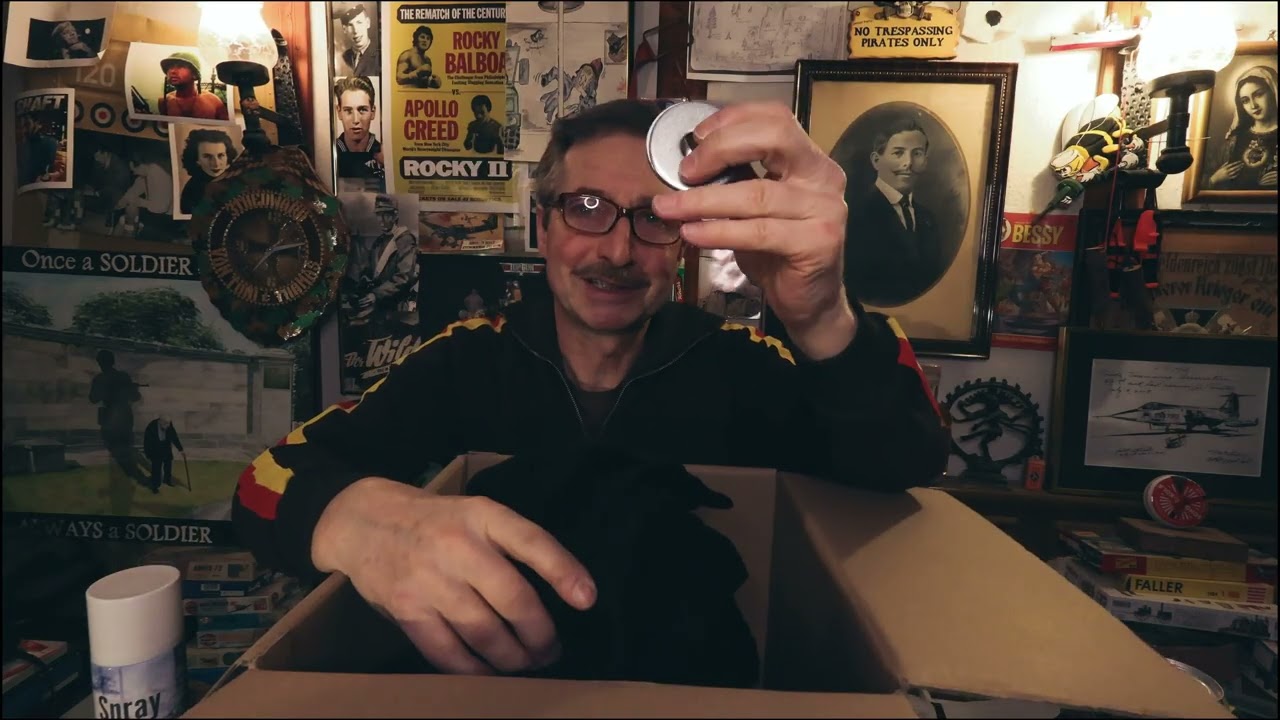 Filmtips auf Youtube und Geschenke auspacken