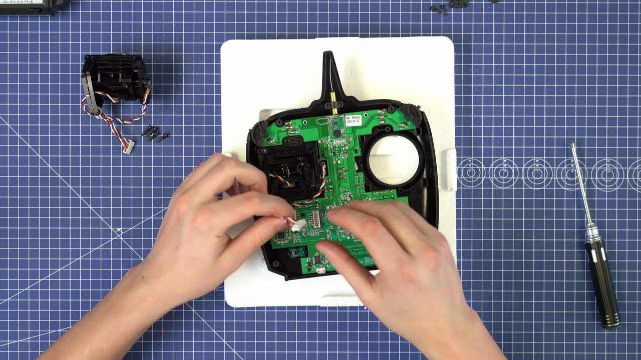 KAVAN T8FB by RadioLink - Change flight mode | Tutorial
