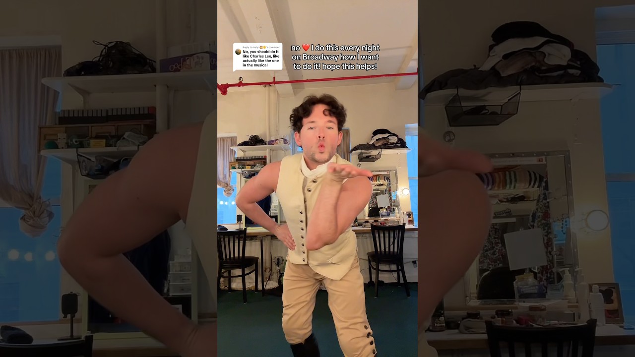 как я играю Чарльза Ли в &laquo;Гамильтоне&raquo; 😌💅 (кроме этого танца LOL) #гамильтон #бродвей #актёр