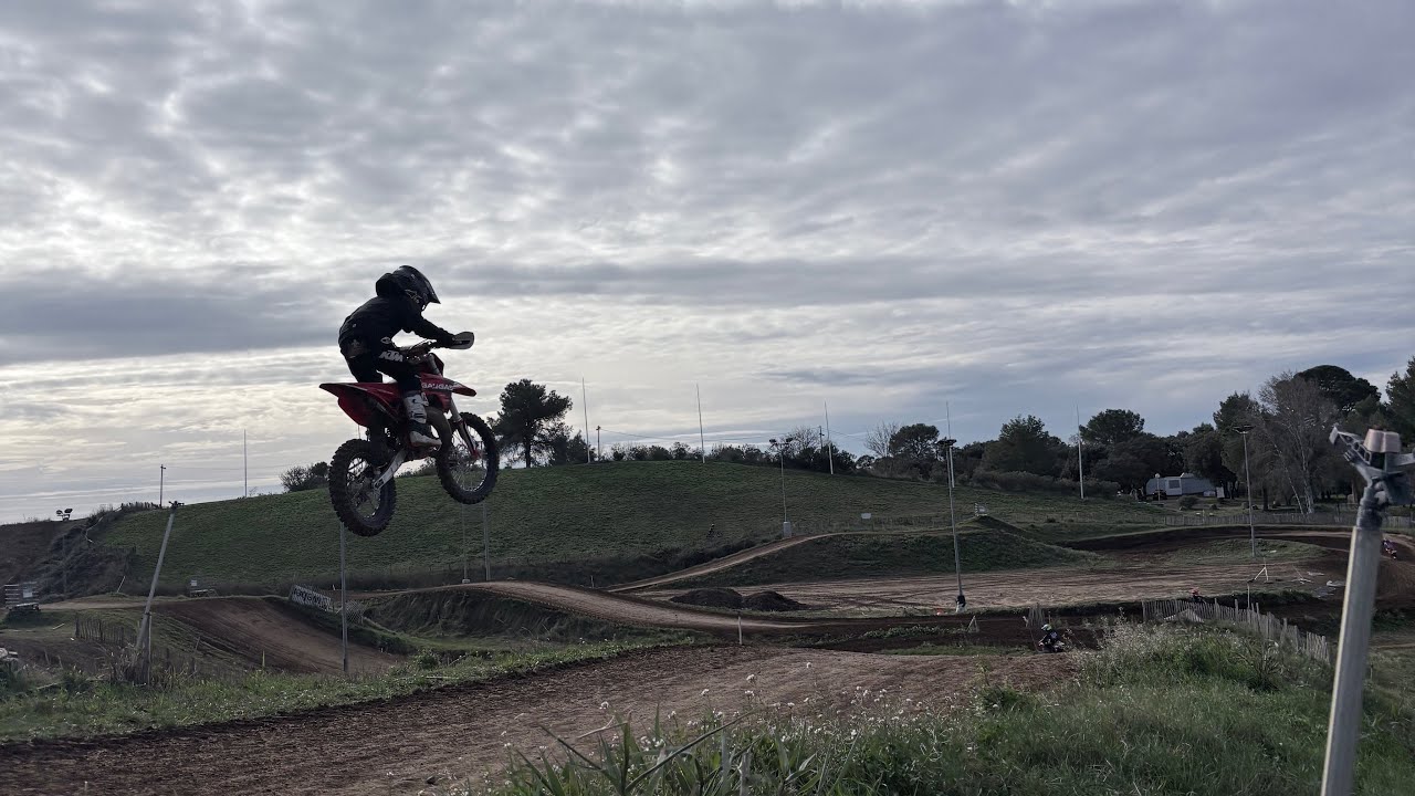 James Gregoire trainen Saint Thibery France. 🇫🇷 