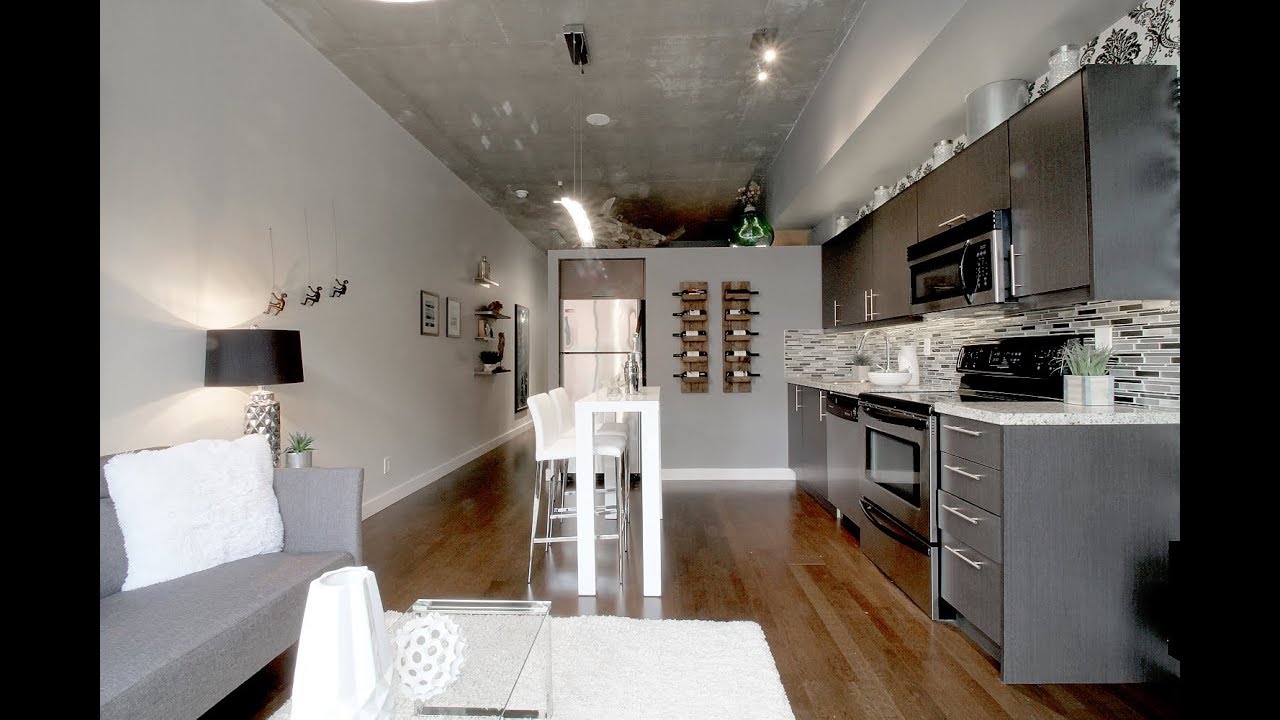 33 Mill Street 220, in the Historic Distillery District Toronto - Condo Loft For Sale