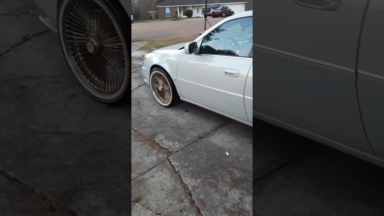 Cadillac DTS on 20in Daytons and Vogues...#SlabSunday